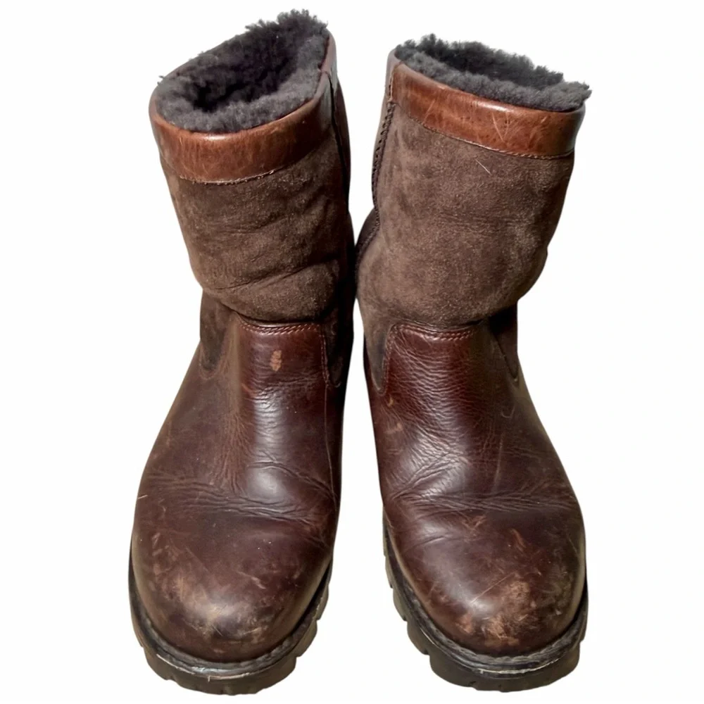 UGG Australia Beacon‎ Leather Sheepskin Pull On Boots 5485 Brown Men’s 8
